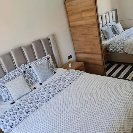 Appartement Luxurious With Sea View And Center