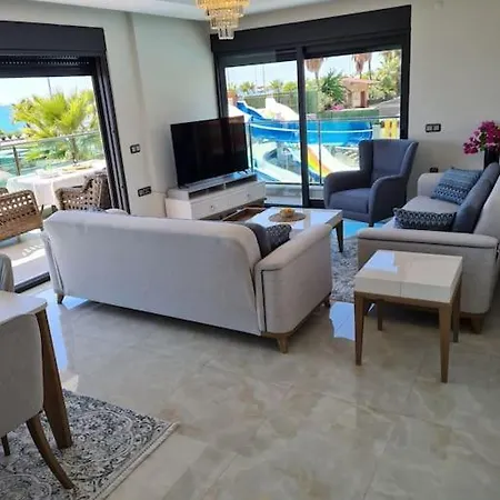 Luxurious With Sea View And Center