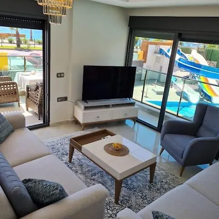 Luxurious With Sea View And Center