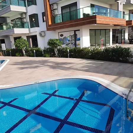 Luxurious With Sea View And Center *
