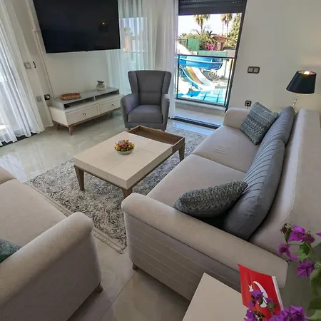 Luxurious With Sea View And Center Appartement Alanya